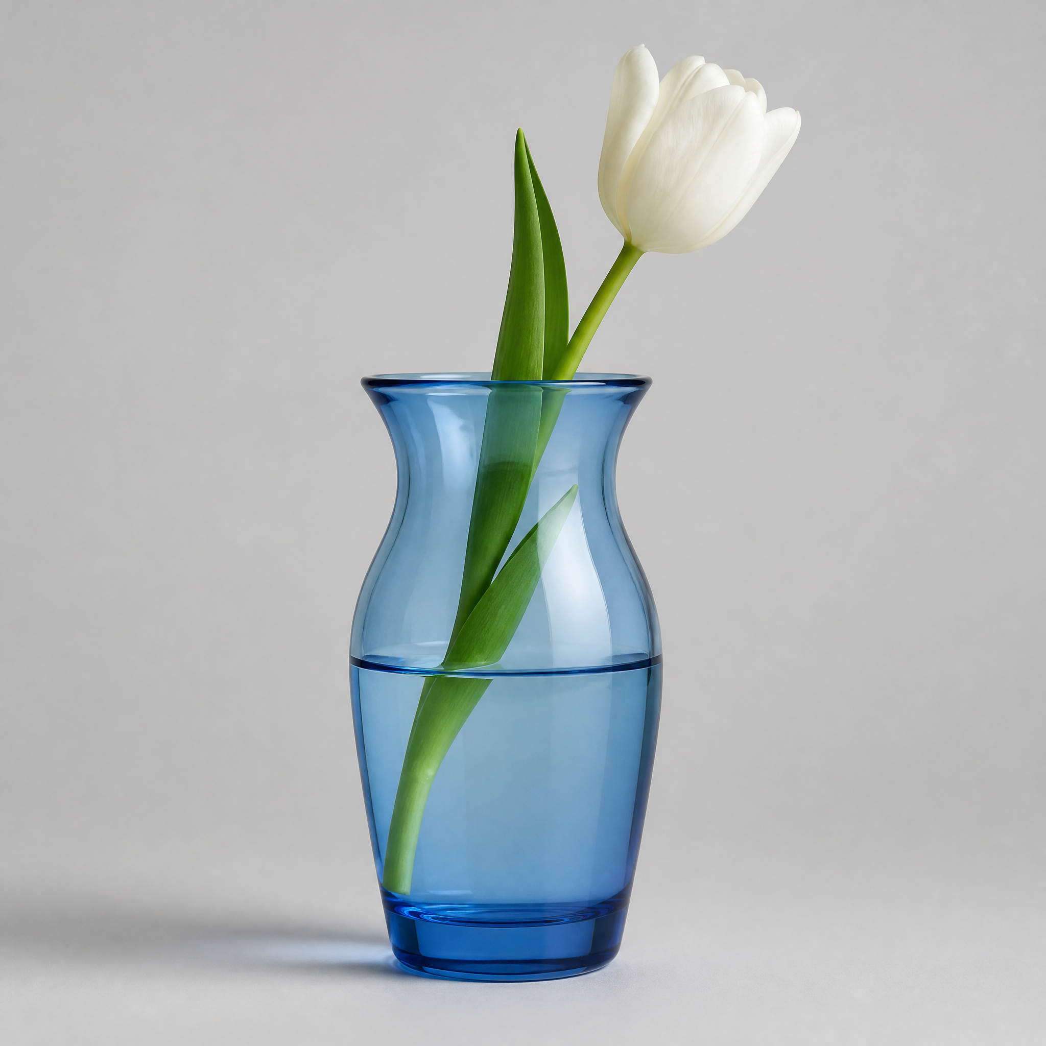 gpt-image-2-low 实际生成的水彩花瓶图片